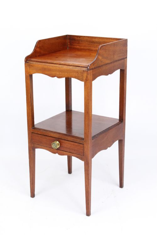 Small Georgian Mahogany Bedside Table with Drawer