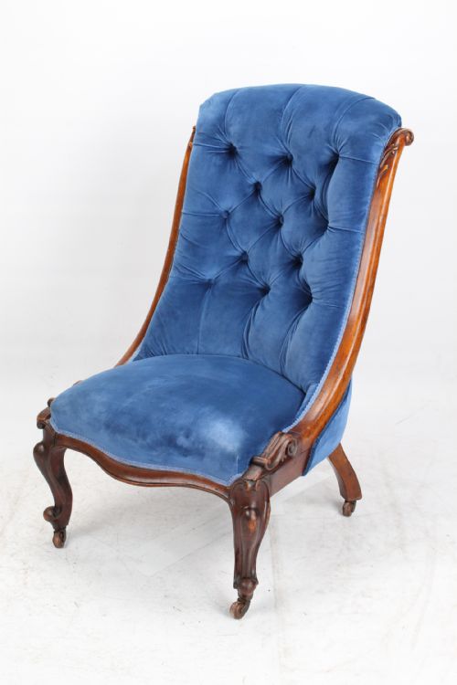 Victorian Button Back Walnut Slipper Chair