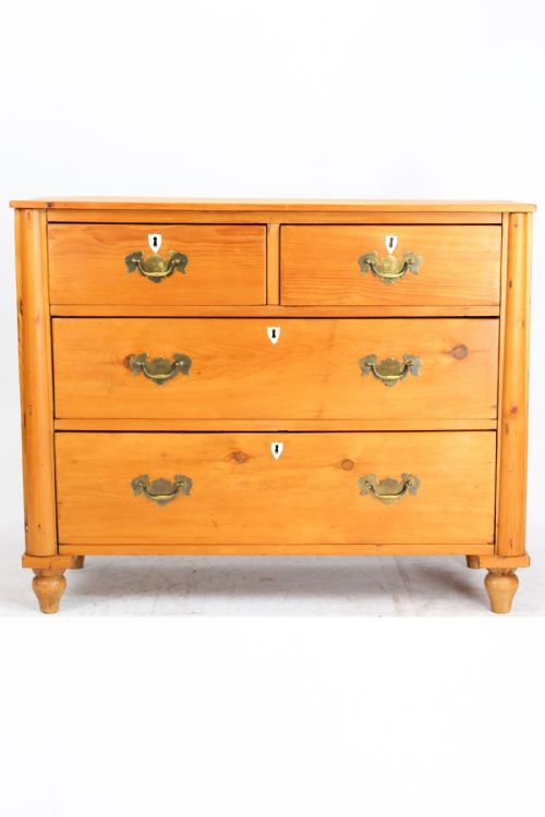 Small Victorian Pine Chest of Drawers