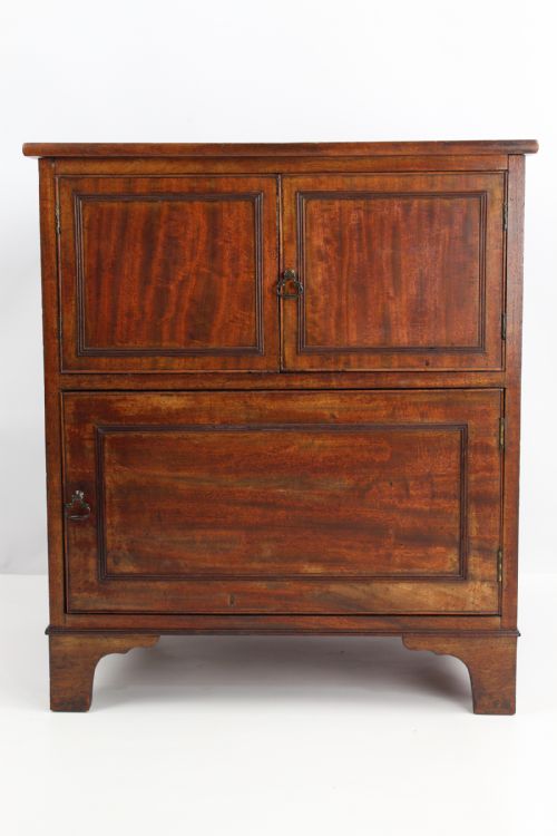 Georgian Mahogany Side Cabinet