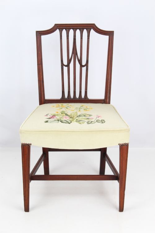 fig 1. Georgian Mahogany Desk Chair