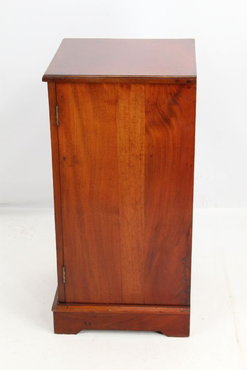 fig 1. Victorian Mahogany Bedside Cabinet