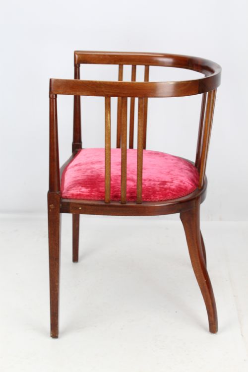 fig 1. Edwardian Mahogany & Inlaid Tub Chair