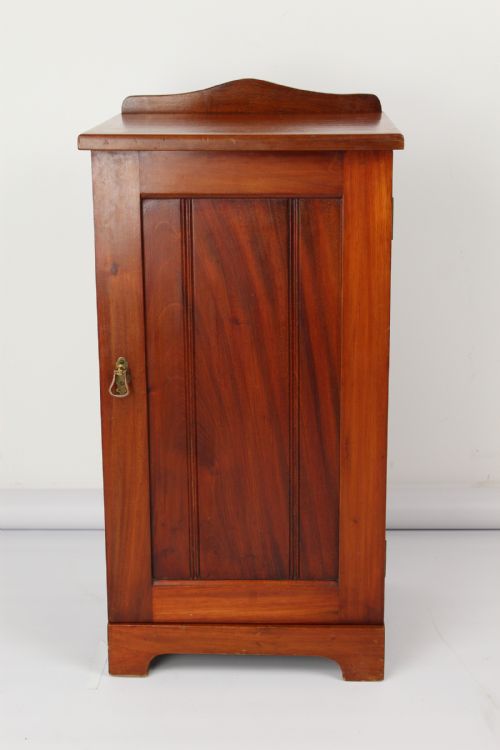 fig 1. Victorian Mahogany Bedside Cabinet Cupboard