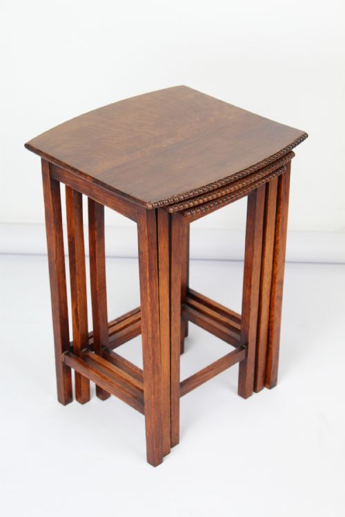 Small Oak Nest of 3 Coffee Tables
