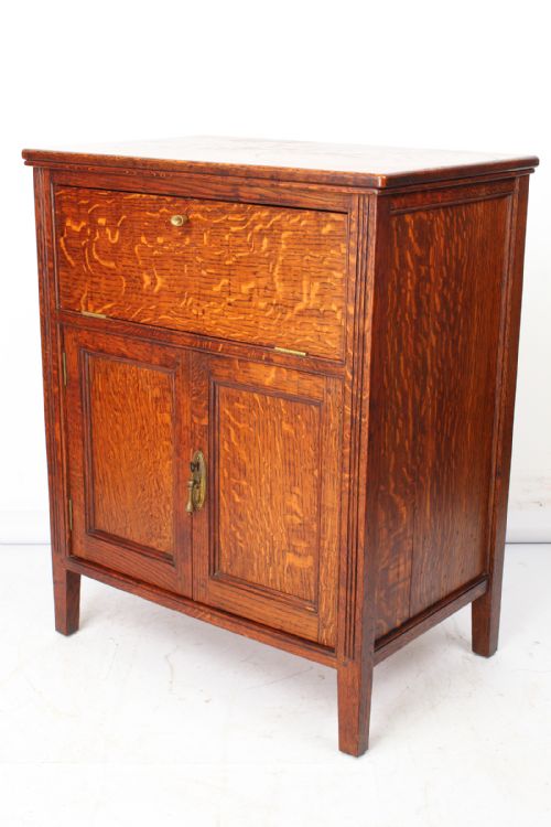 fig 1. Small Oak Cupboard