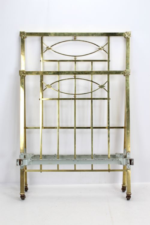 fig 1. Maple & Co Victorian Brass Single Bed