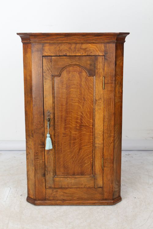 Small Oak & Elm Corner Cupboard