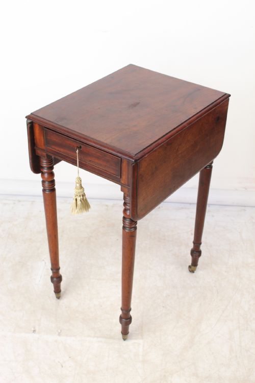 Regency Mahogany Baby Pembroke Table