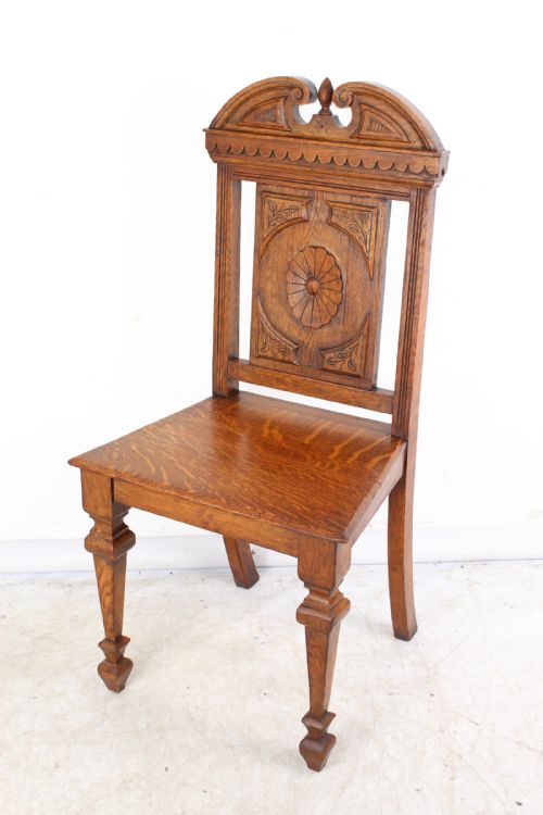 fig 1. Victorian Oak Hall Chair