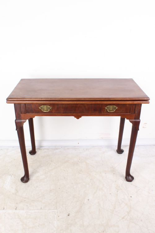 Small George II Mahogany Desk / Tea Table