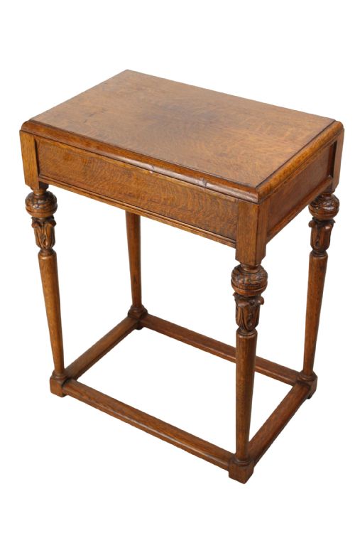 Small Edwardian Oak Hall Table