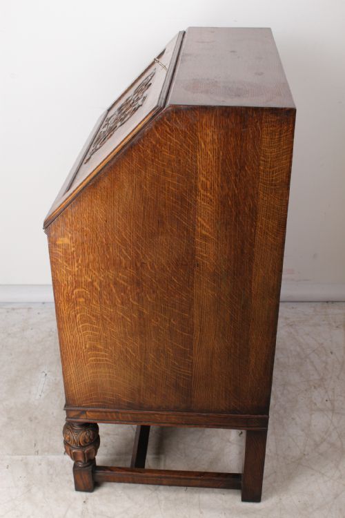 fig 1. Small Edwardian Oak Bureau Desk