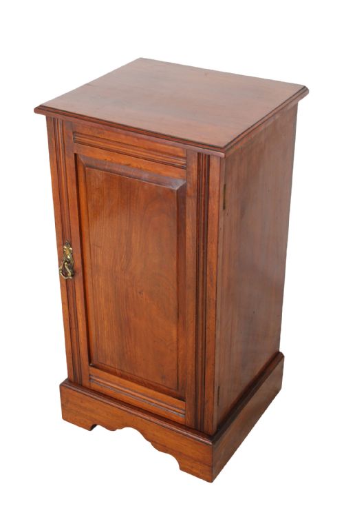 fig 1. Victorian Mahogany Bedside Cabinet