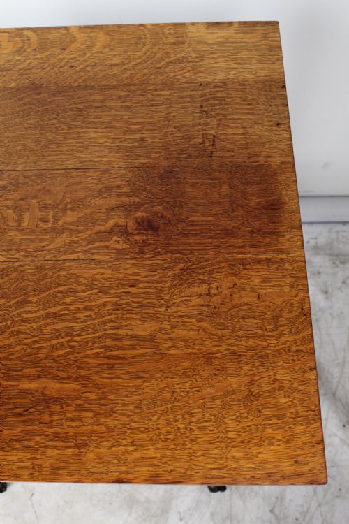 ANTIQUE AMERICAN OAK SIDE TABLE - ADDITIONAL PHOTO 2