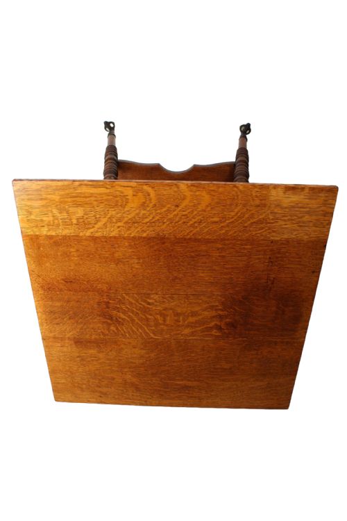 ANTIQUE AMERICAN OAK SIDE TABLE - ADDITIONAL PHOTO 9
