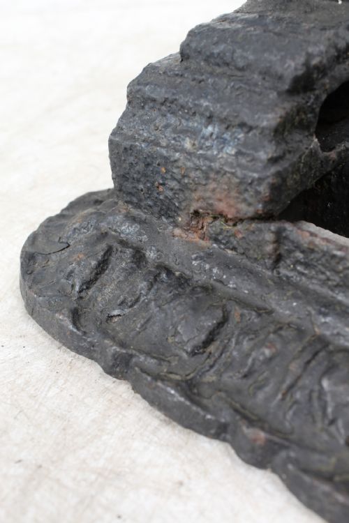 CAST IRON EGYPTIAN REVIVAL BOOT SCRAPER - ADDITIONAL PHOTO 9