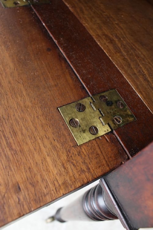 REGENCY MAHOGANY PEMBROKE DECEPTION TABLE - ADDITIONAL PHOTO 12