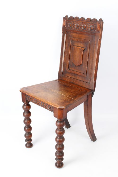 fig 1. Victorian Arts & Crafts Oak Hall Chair