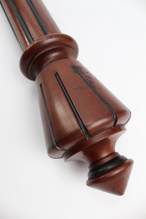 ANTIQUE VICTORIAN MAHOGANY CURTAIN POLE 5FT 5 - ADDITIONAL PHOTO 9
