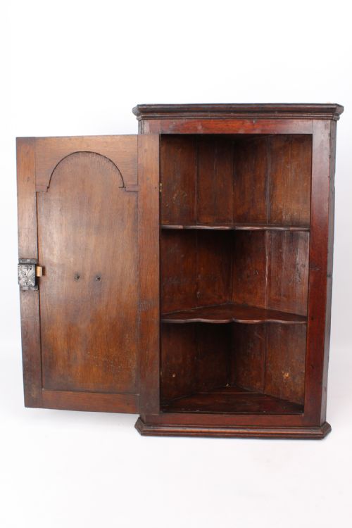 fig 1. Small Early Georgian Oak Corner Cupboard