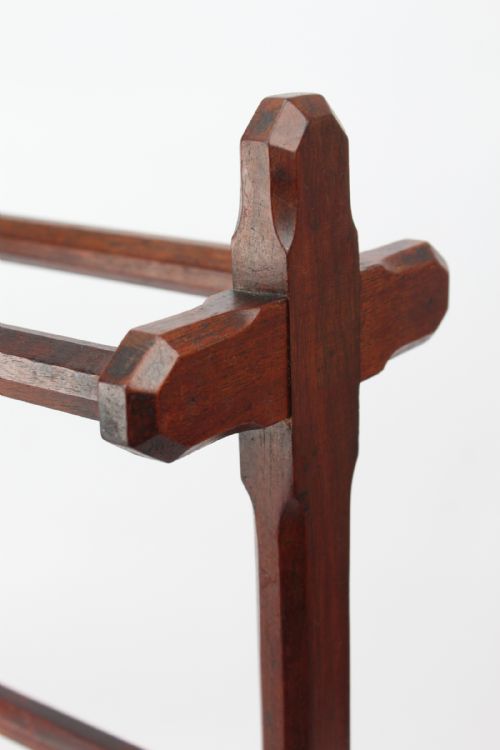 VICTORIAN GOTHIC REVIVAL WALNUT TOWEL RAIL - ADDITIONAL PHOTO 5