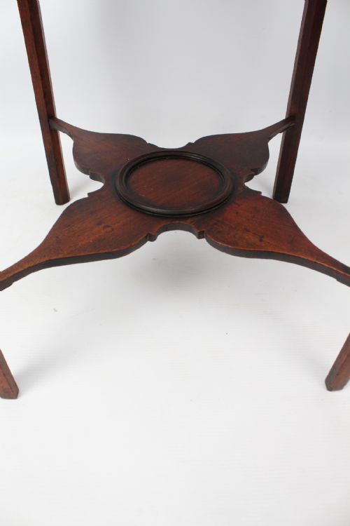 GEORGIAN MAHOGANY BEDSIDE TABLE - ADDITIONAL PHOTO 6