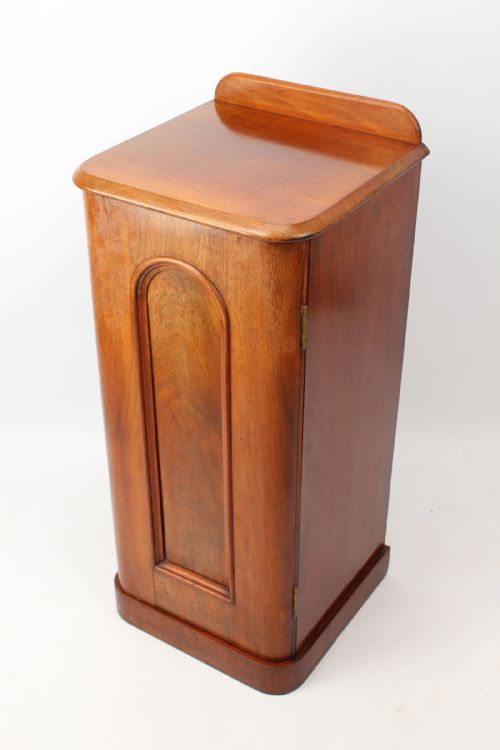 fig 1. Slim Victorian Mahogany Bedside Cabinet