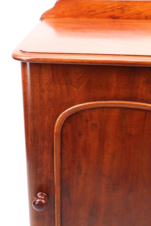 VICTORIAN MAHOGANY BEDSIDE CABINET - ADDITIONAL PHOTO 8