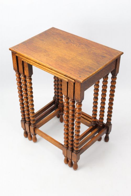 NEST OF 3 OAK BOBBIN TURNED TABLES