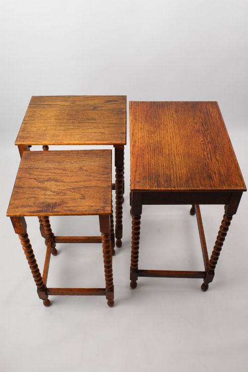 NEST OF 3 OAK BOBBIN TURNED TABLES - ADDITIONAL PHOTO 12
