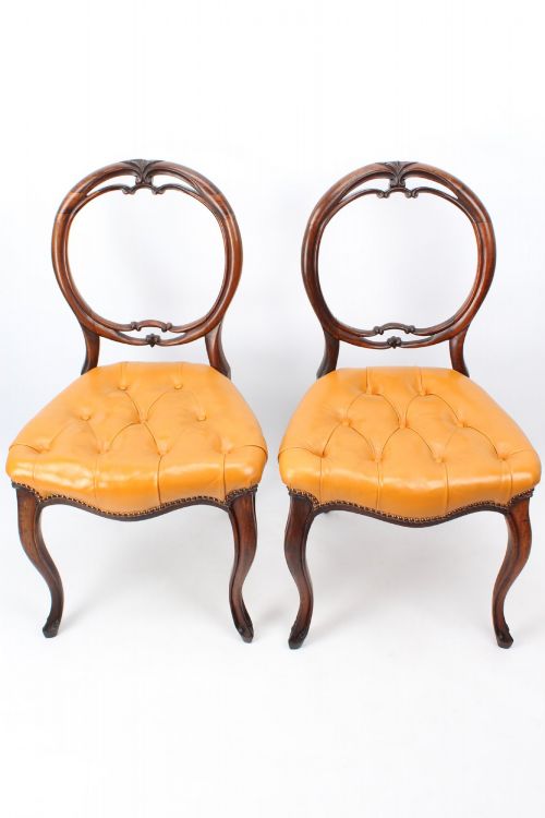 PAIR OF VICTORIAN ROSEWOOD BALLOON BACK CHAIRS