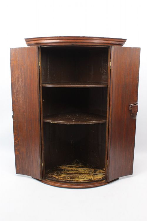 GEORGIAN OAK BOW FRONT CORNER CUPBOARD - ADDITIONAL PHOTO 2