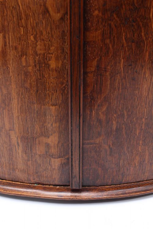 GEORGIAN OAK BOW FRONT CORNER CUPBOARD - ADDITIONAL PHOTO 11