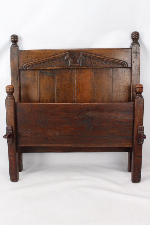 fig 1. Edwardian Oak Single Bed