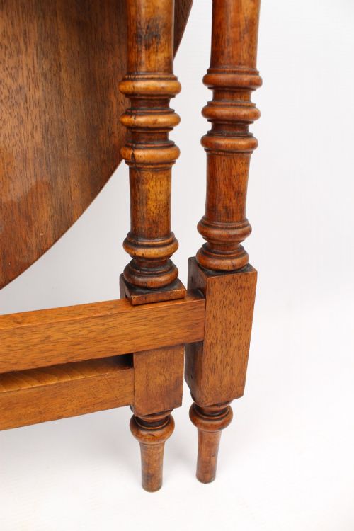 VICTORIAN BURR WALNUT OVAL FOLDING CAMPAIGN TABLE - ADDITIONAL PHOTO 5