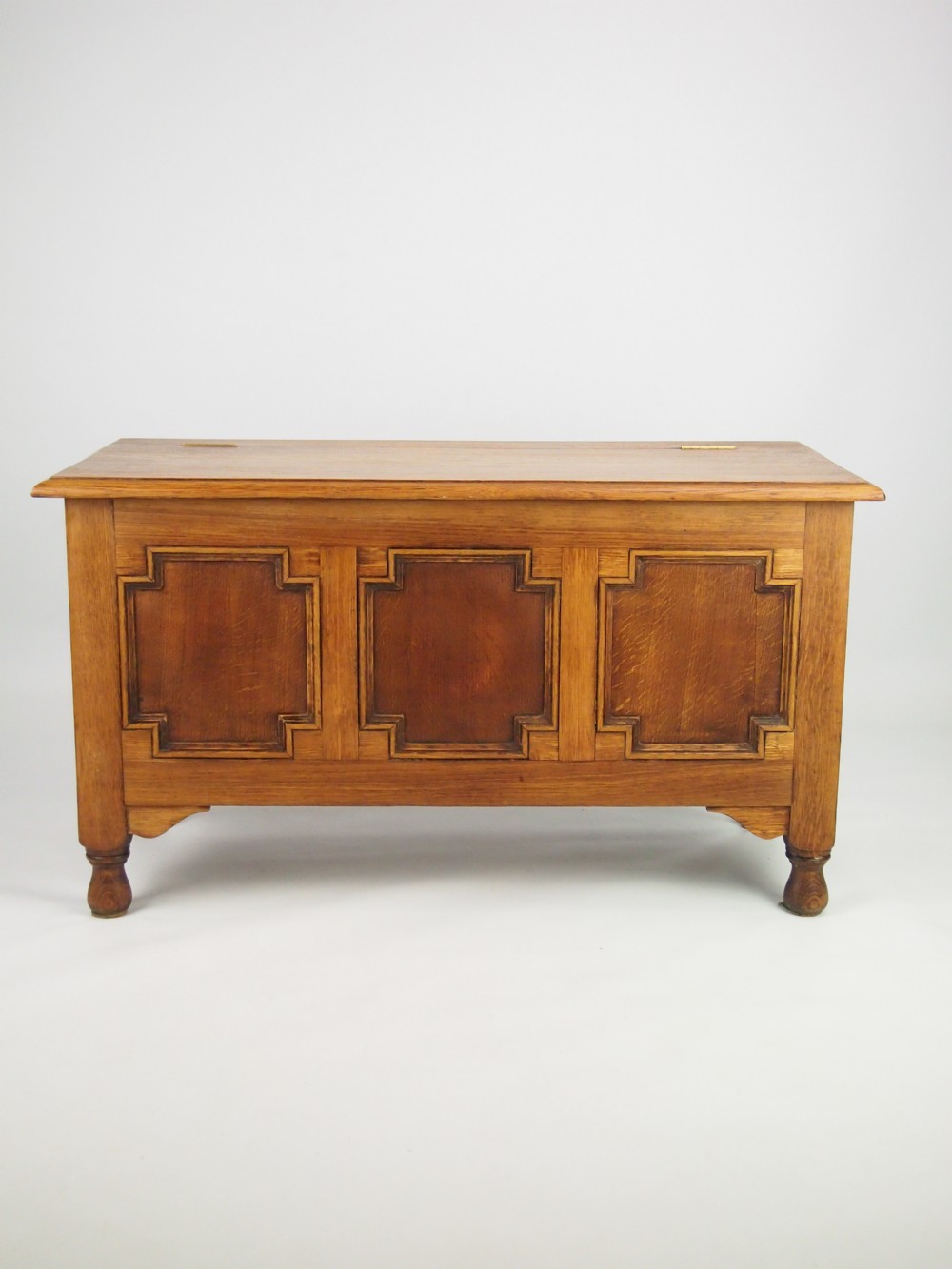 Small Vintage Oak Coffer