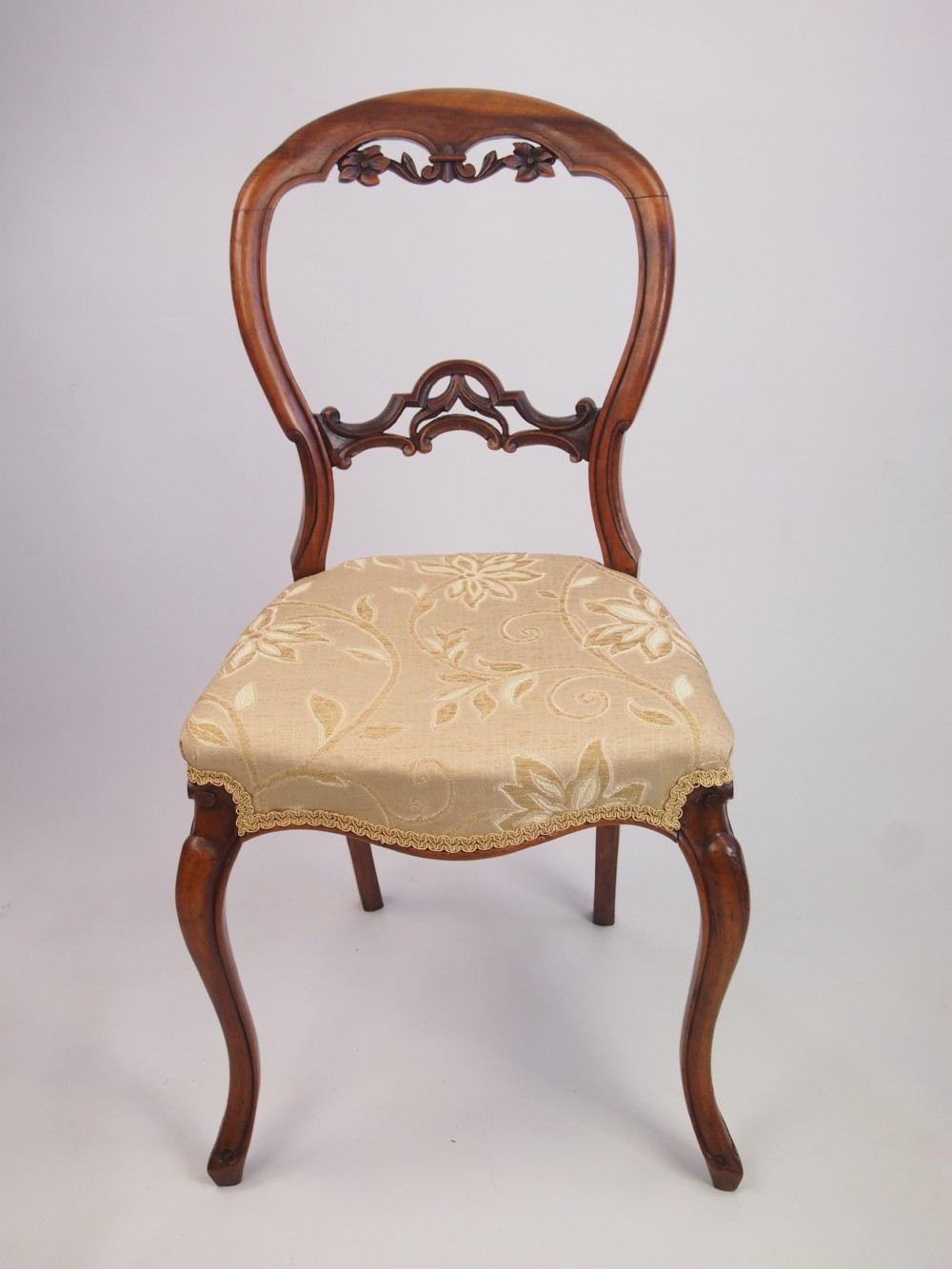Antique Victorian Walnut Balloon Back Chair