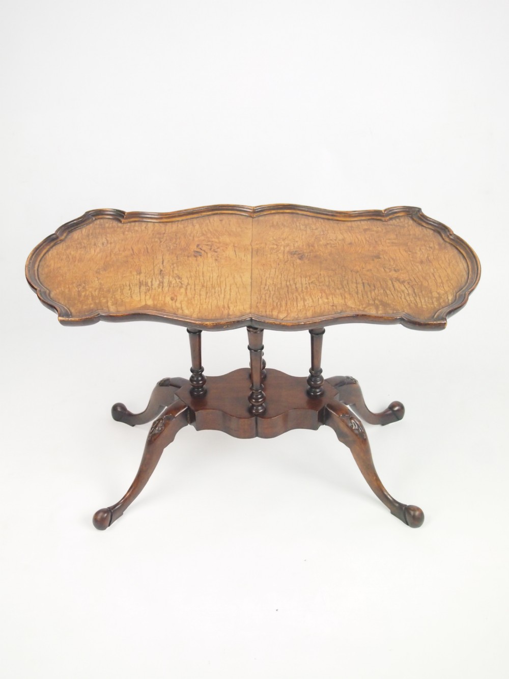 Walnut Occasional Table / Coffe Table / Lamp Table