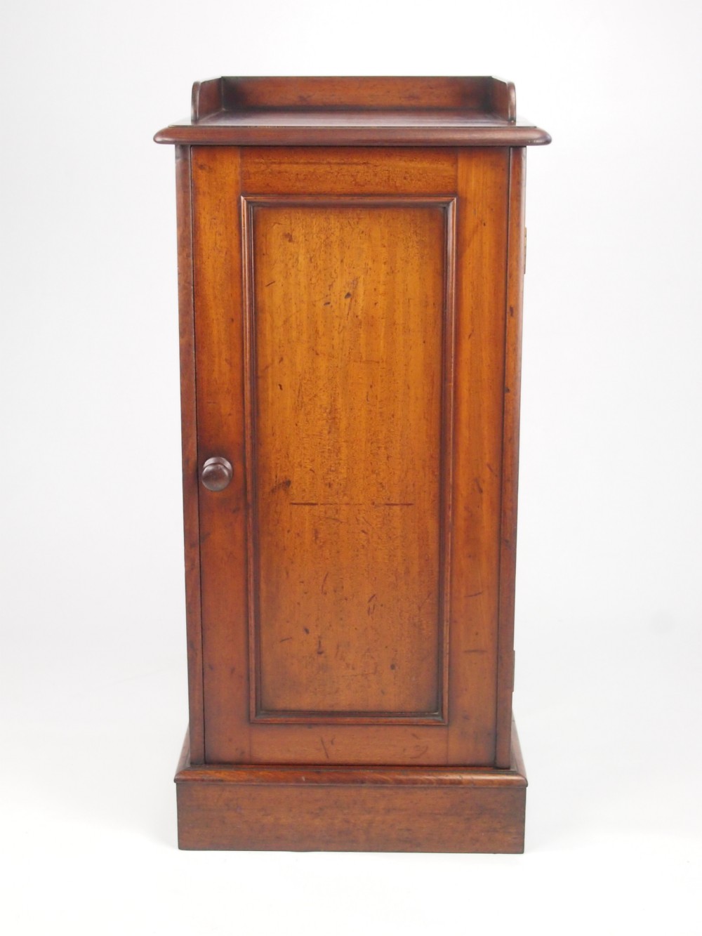 Antique Victorian Bedside Cabinet by Hindley & Son with 