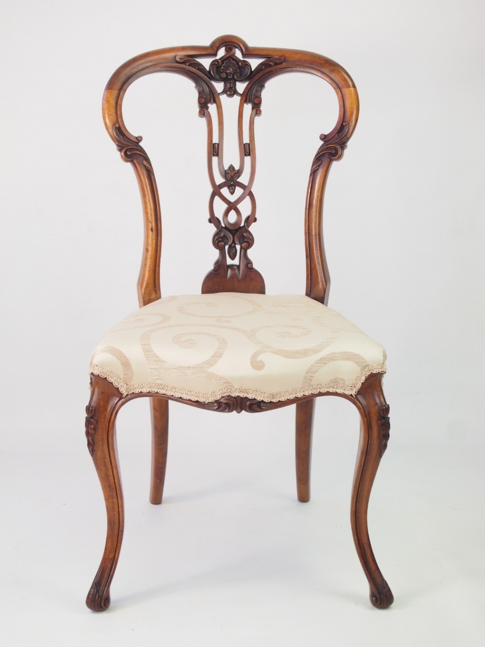 Victorian Walnut Balloon Back Chair