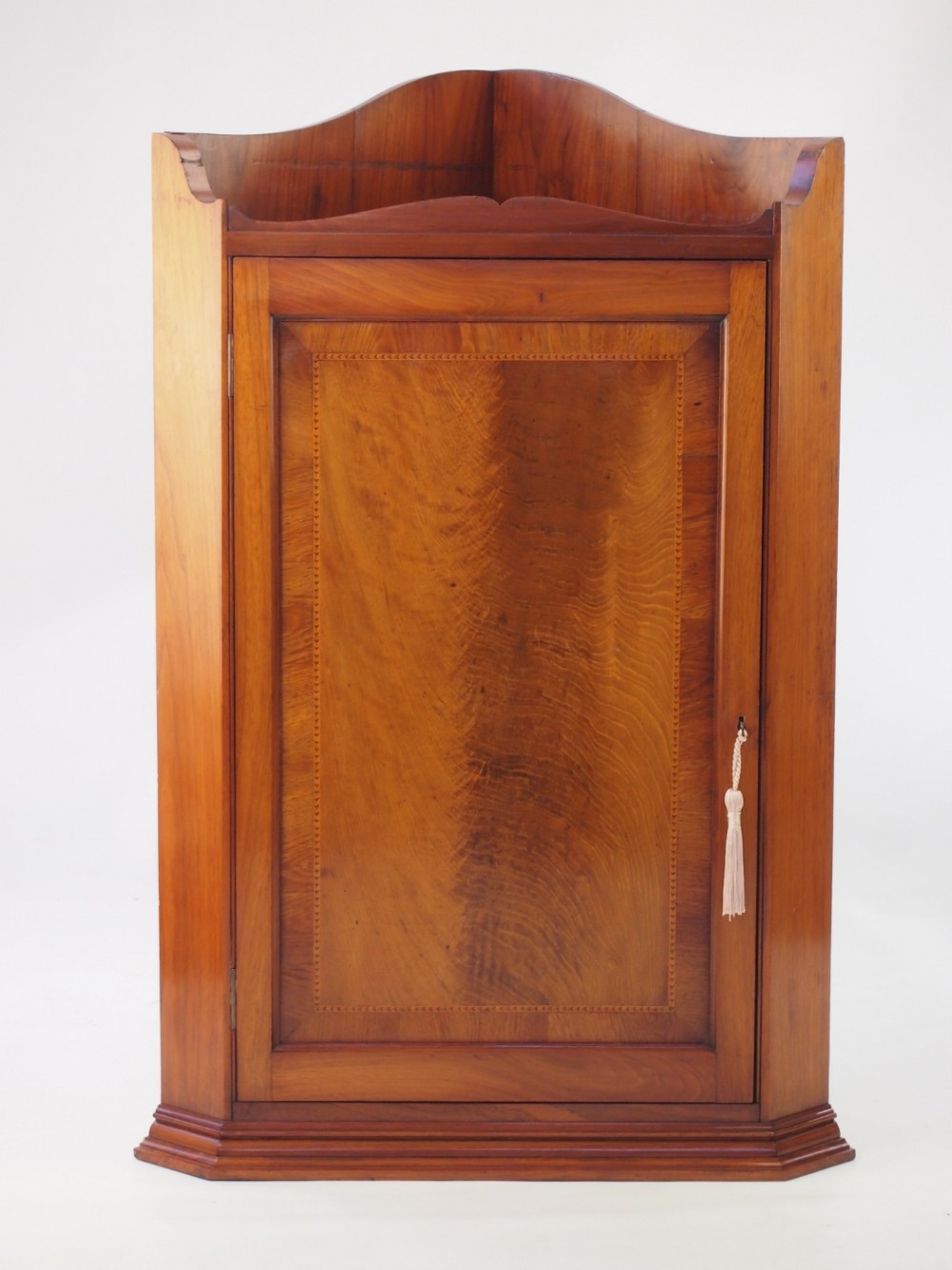Antique Victorian Hanging Corner Cabinet