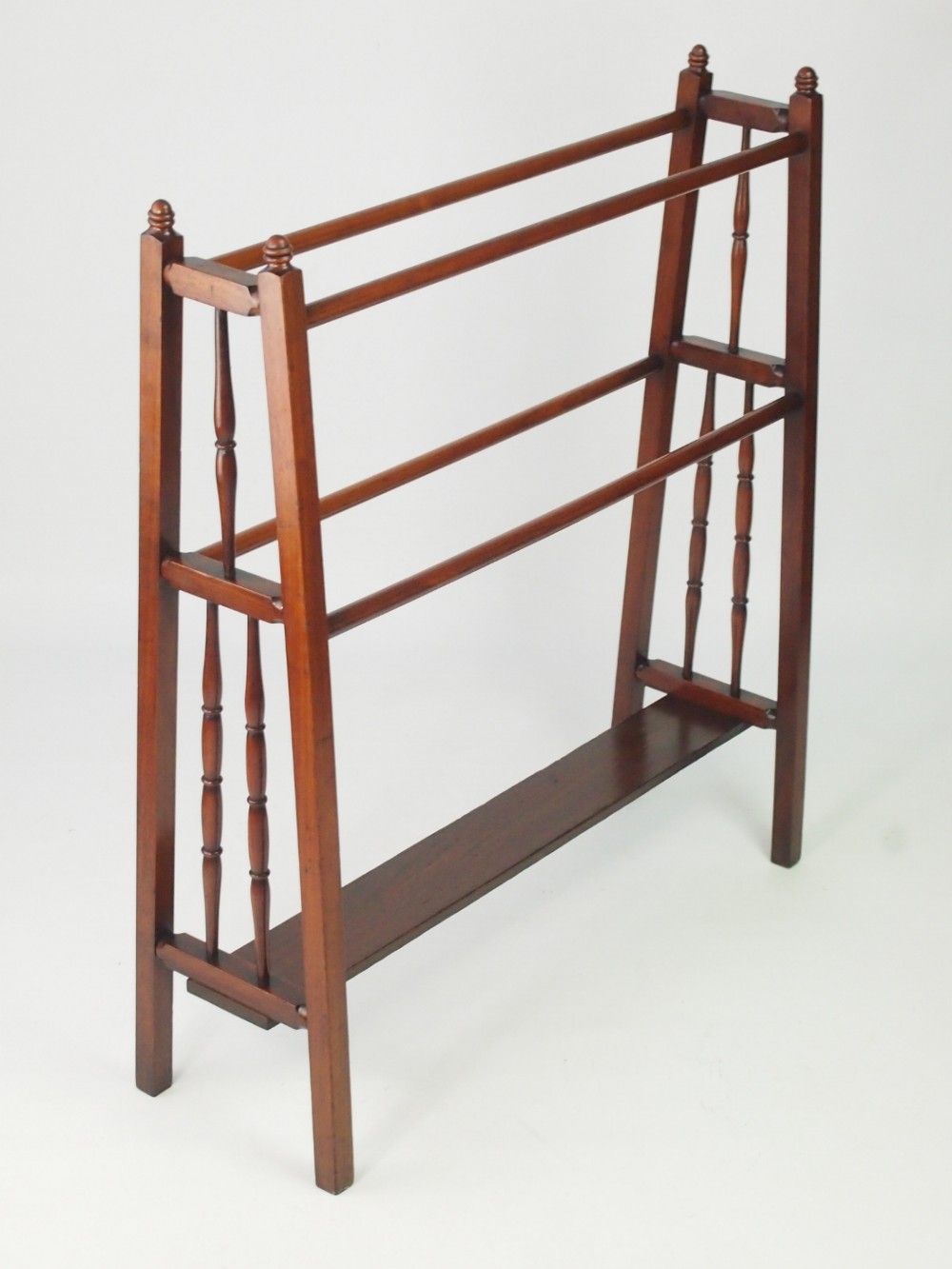 Antique Edwardian Towel Rail