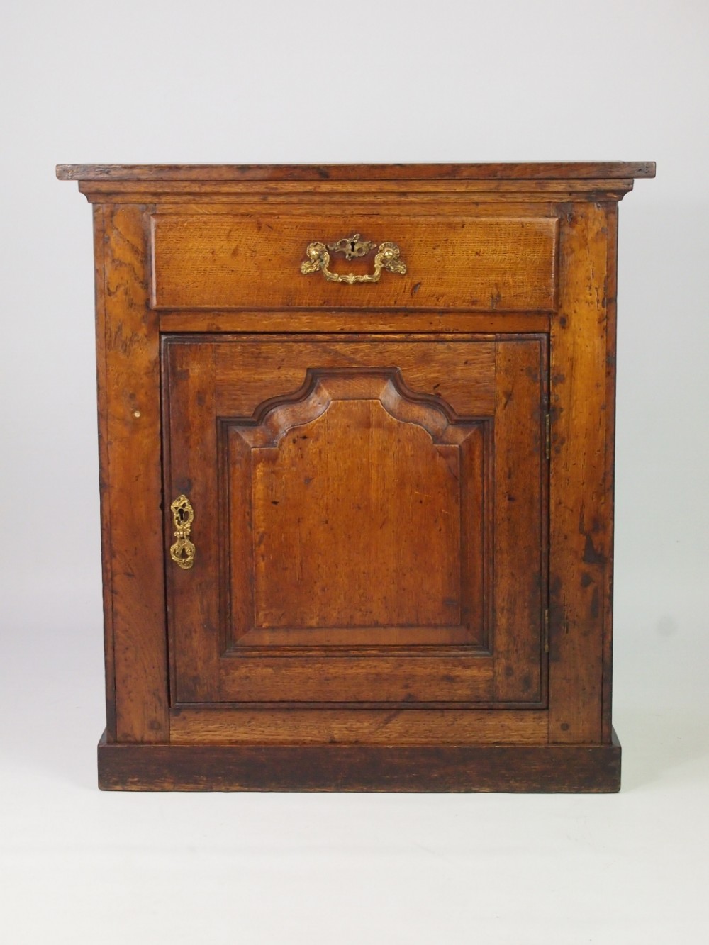 Oak Side Cabinet with Drawer