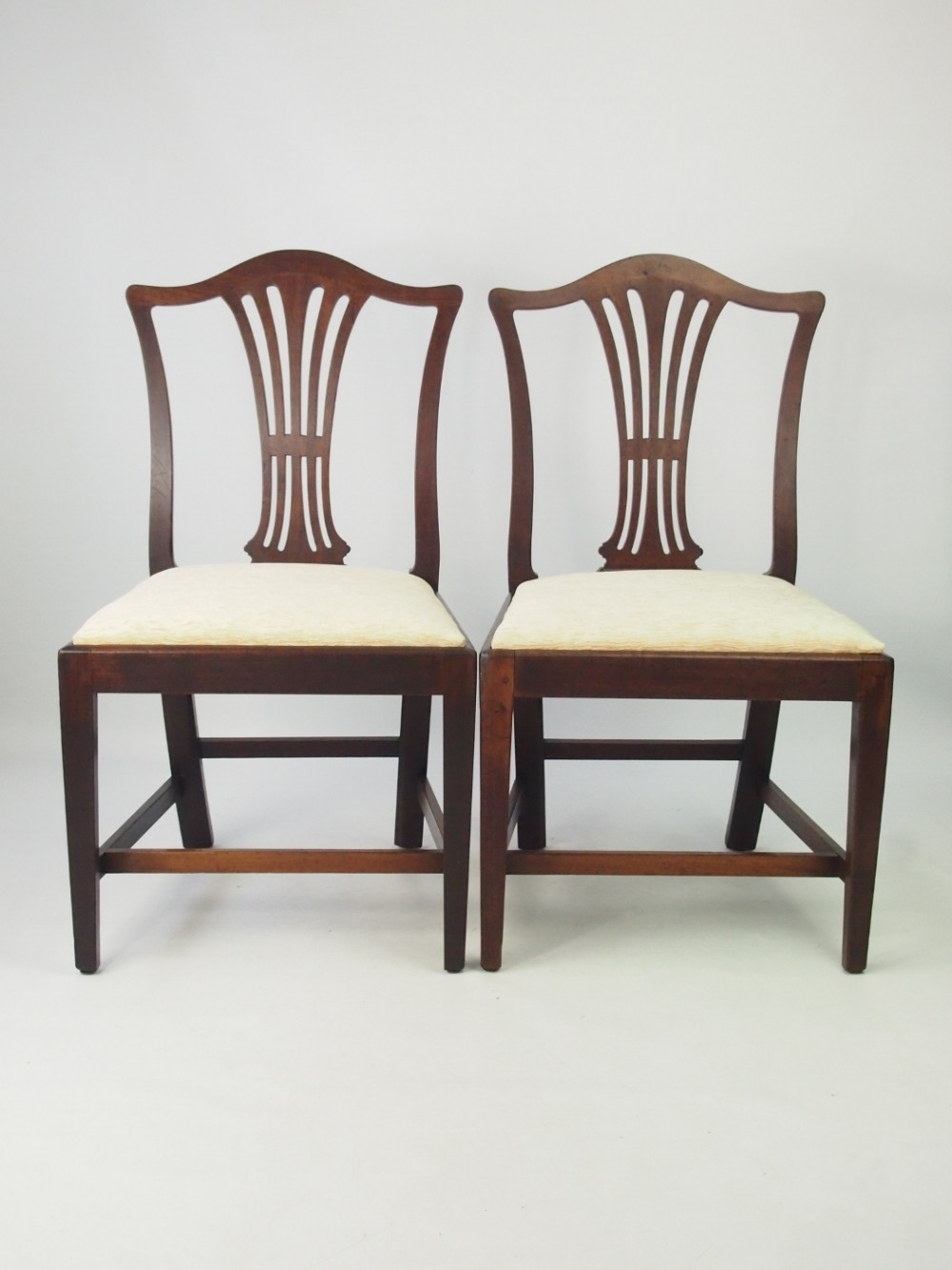 Pair of Georgian Country Chairs in Mahogany