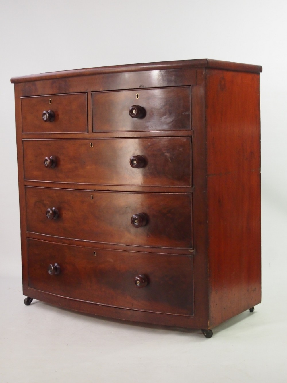 Victorian Mahogany Chest of Drawers