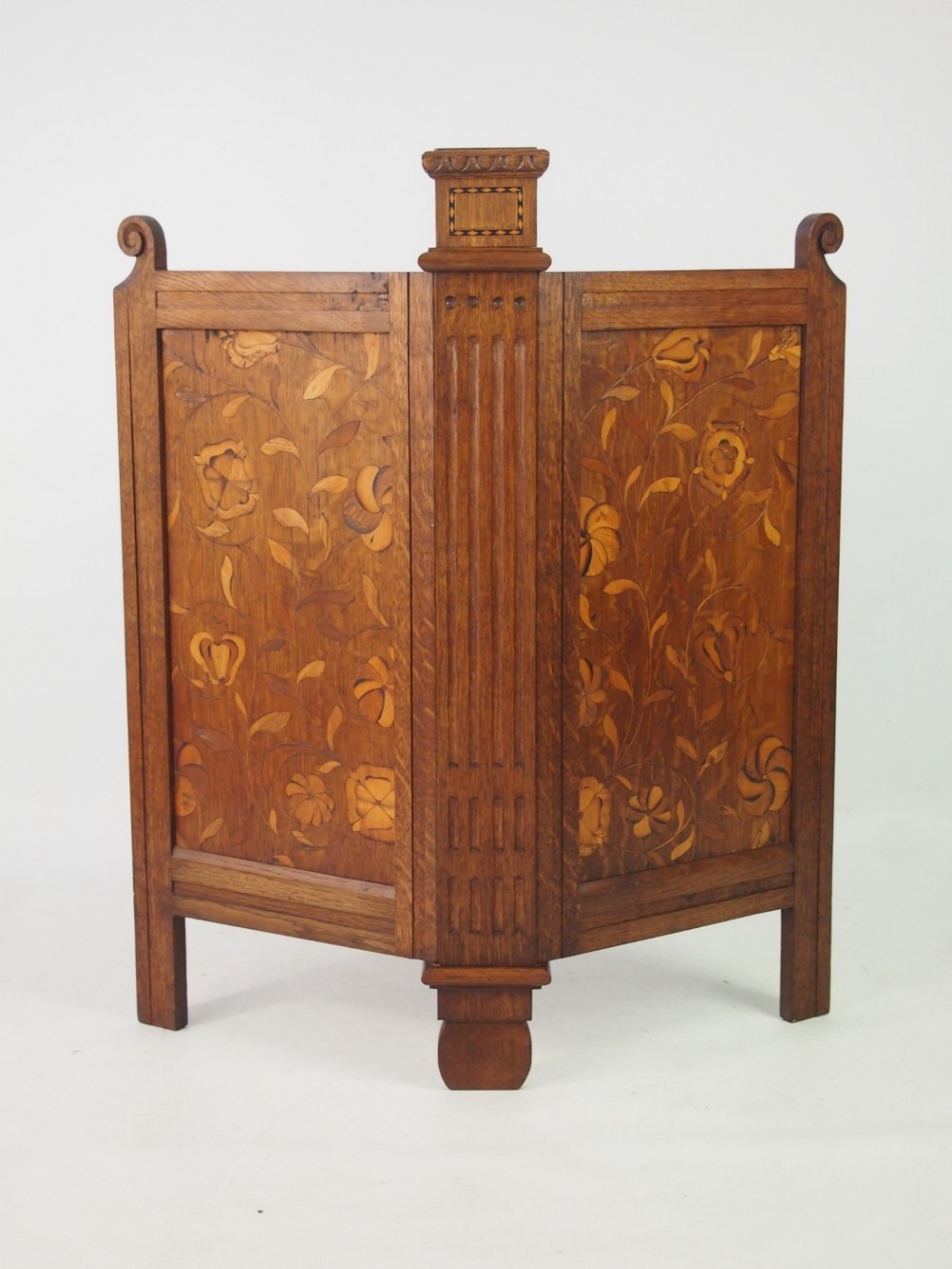 Antique Arts & Crafts Oak Firescreen