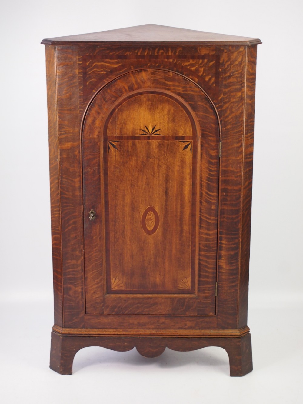 Georgian Oak Floor Standing Corner Cupboard