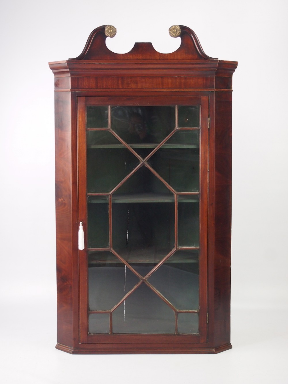 Georgian Mahogany Corner Cupboard