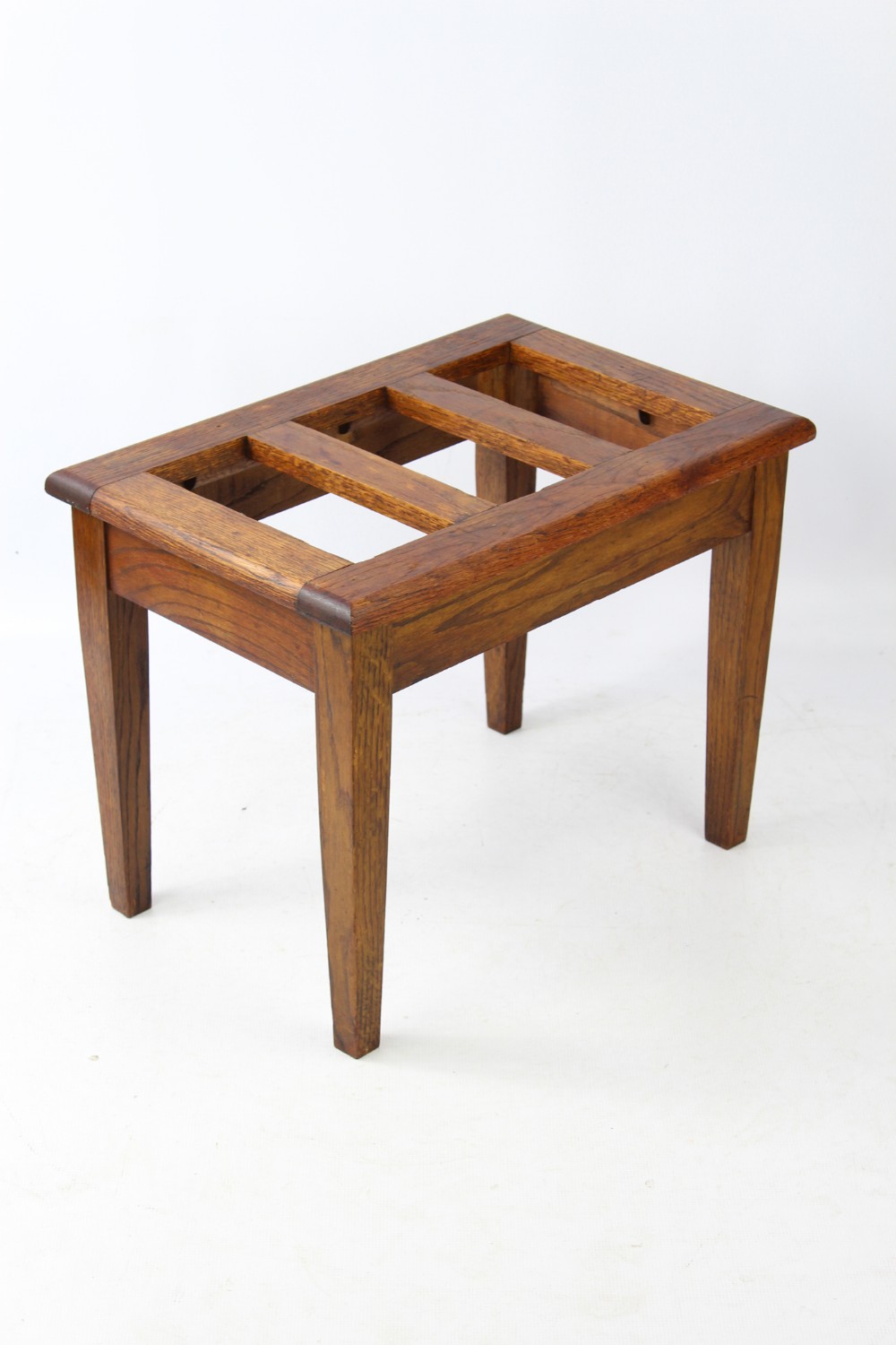 Edwardian Oak Luggage Stand